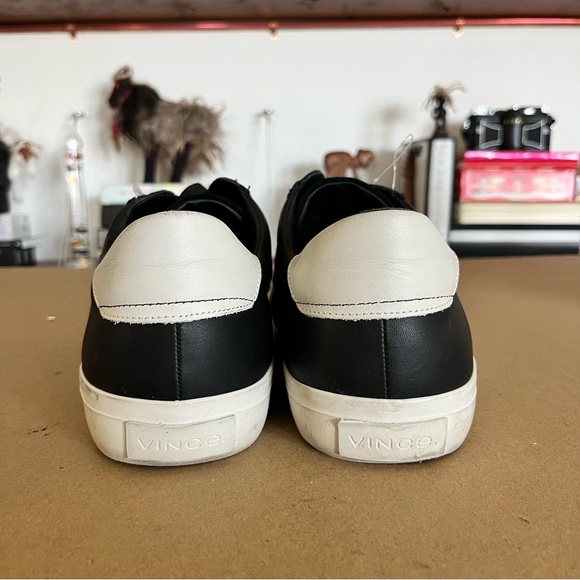 VINCE Men's Leather Low Top Contrast Seanker - Picture 2 of 8